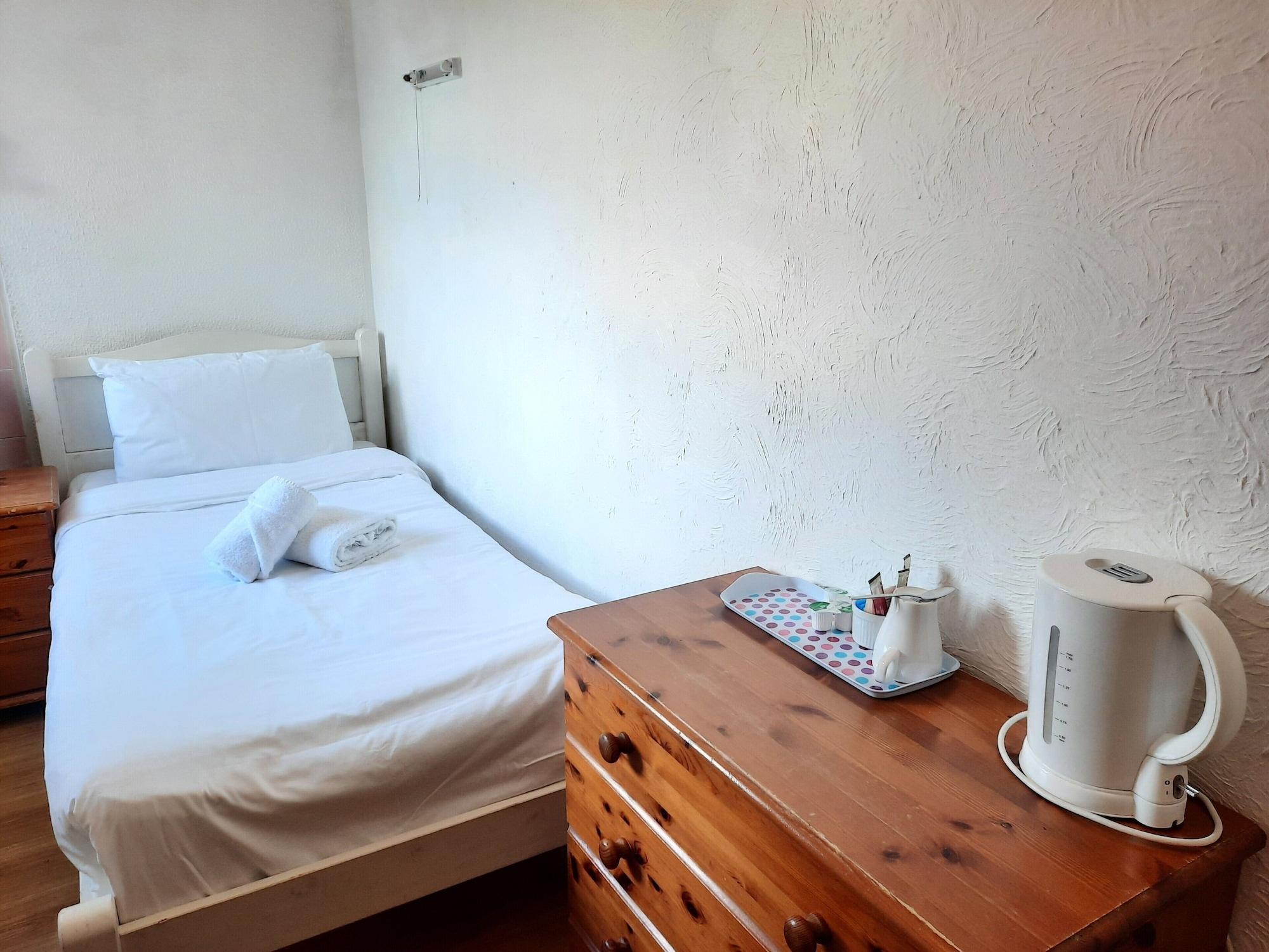 Addenro House B&B Southampton Exteriör bild