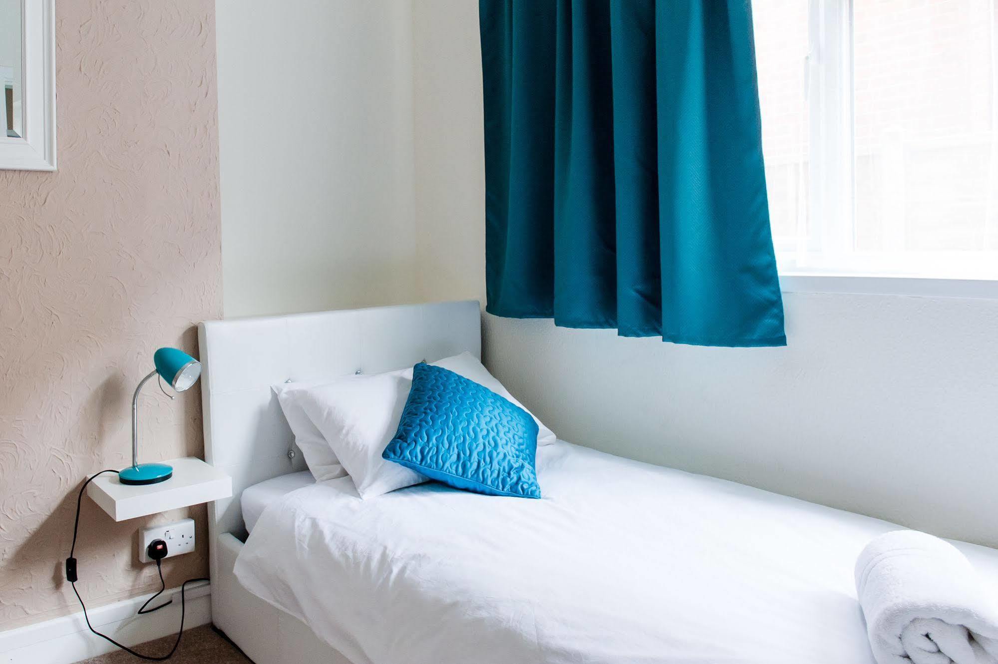 Addenro House B&B Southampton Exteriör bild